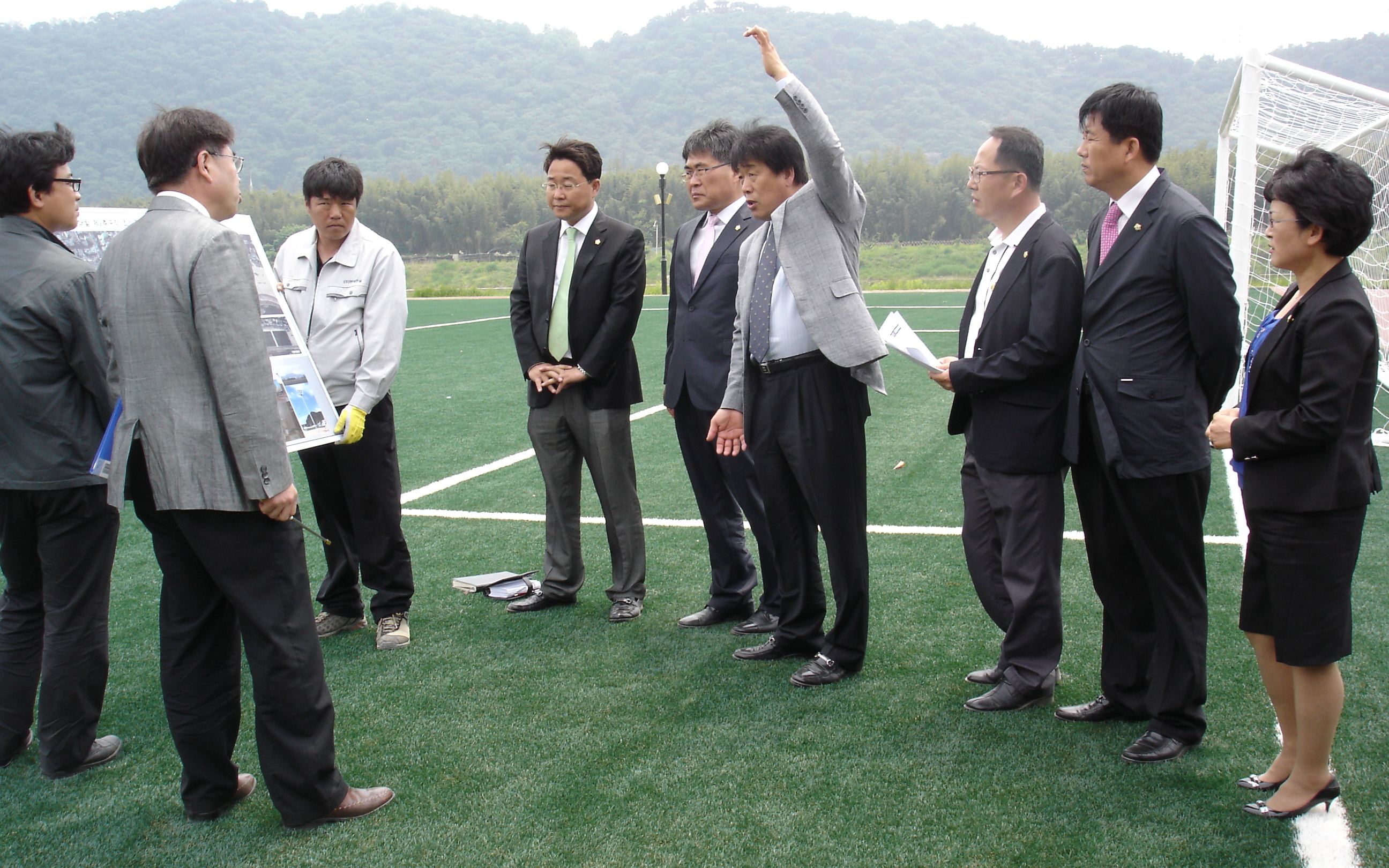 제139회 임시회 내무위원회 현장활동(십리대밭 축구장)